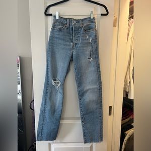 Levi’s Wedgie Straight Jeans
